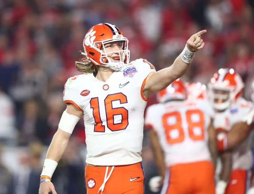 Burrow vs. Lawrence: Who would you rather have?