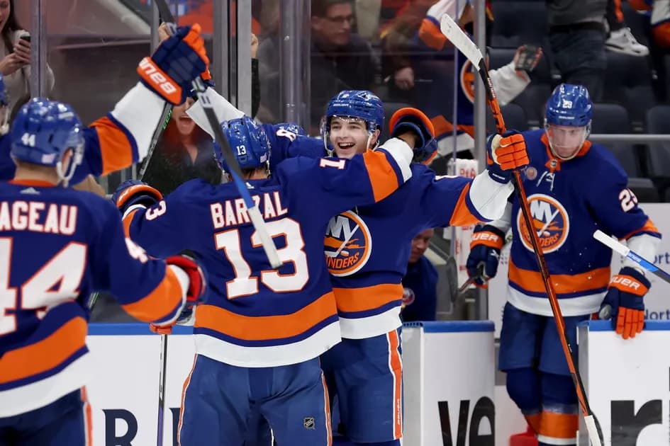 NHL Saturday parlay at mega (+944) odds, today 11/12: Islanders crush Columbus at home
