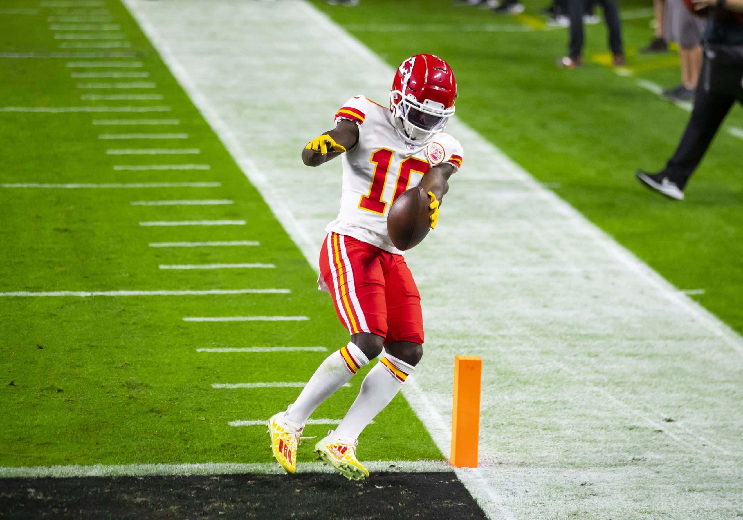 Chiefs vs. Buccaneers Best Same Game Parlay Picks for Sunday Night Football