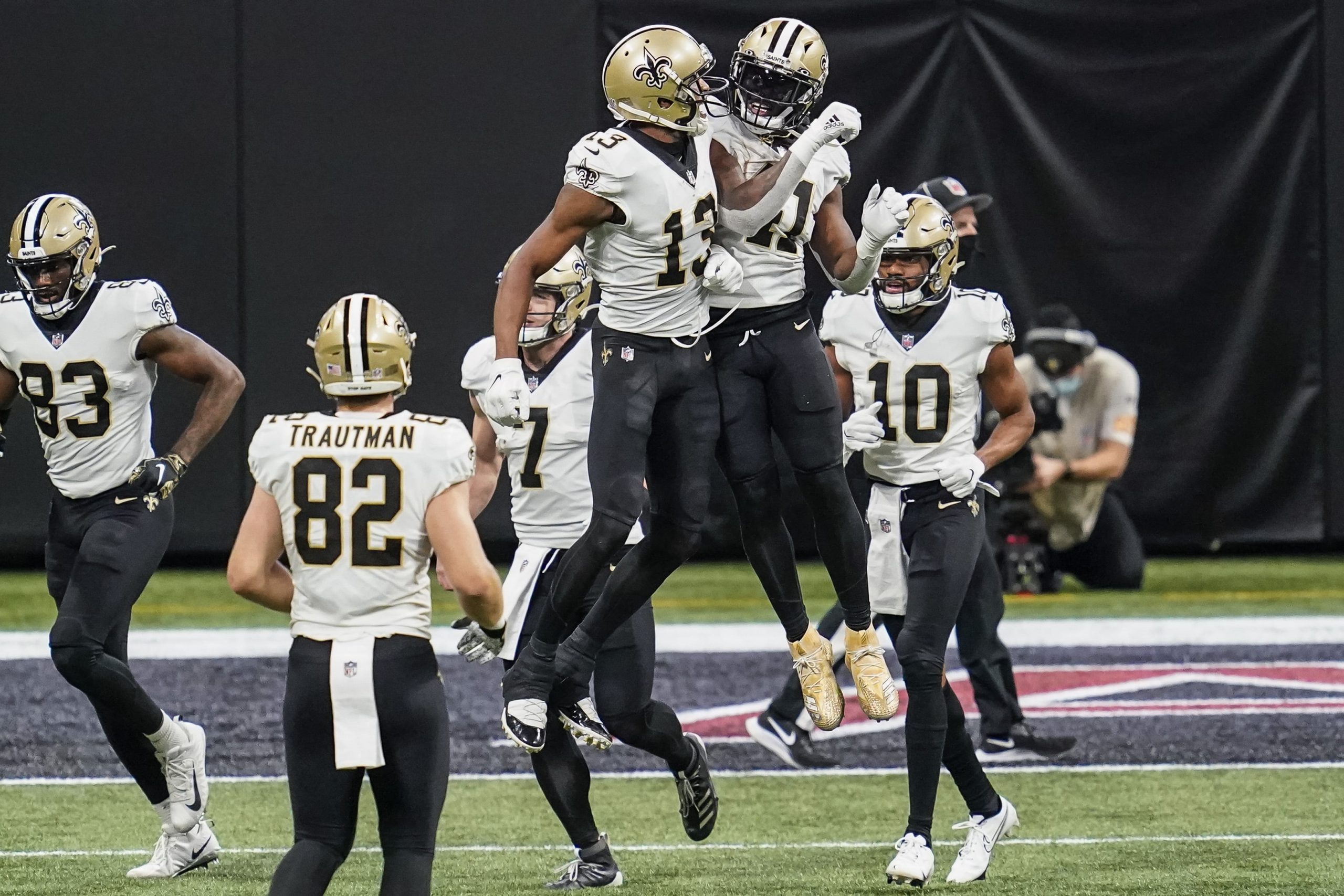 NFL Monday Night Football Same Game Parlay Picks & Predictions: Ravens vs.  Saints (Week 9)