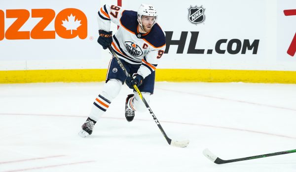 Best player prop bets for Saturday's NHL slate: McDavid can finish the season strong
