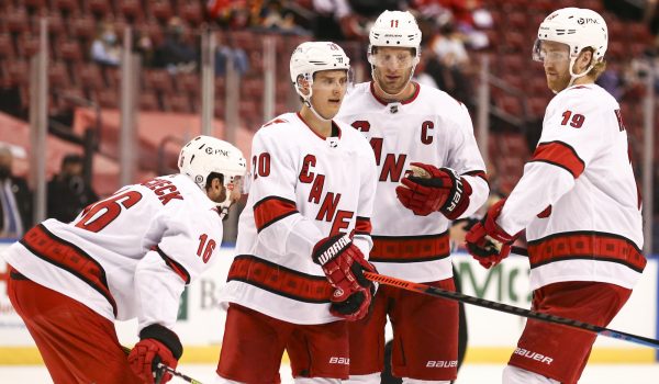 Best player prop bets for Sunday's NHL slate: Staal to lift the Hurricanes to an early series lead