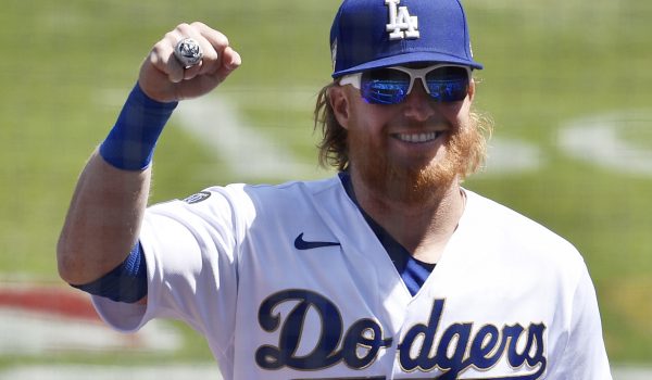 MLB midpoint World Series futures: Dodgers still favorites, but there's a 60/1 shot with value