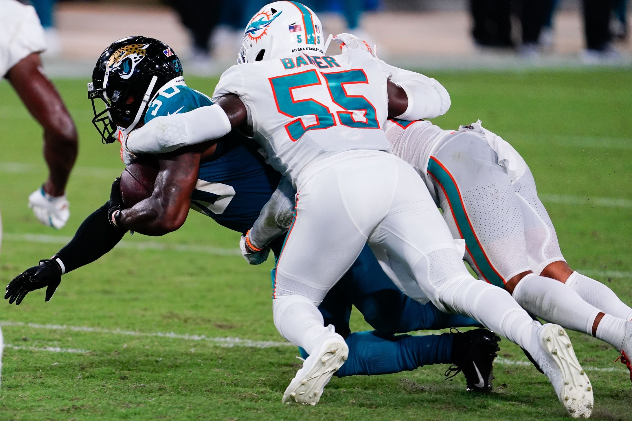 NFL Same-Game Parlays for Dolphins vs. Bills – Parlay Picks, One-Game  Parlays, SGPs for Wild Card