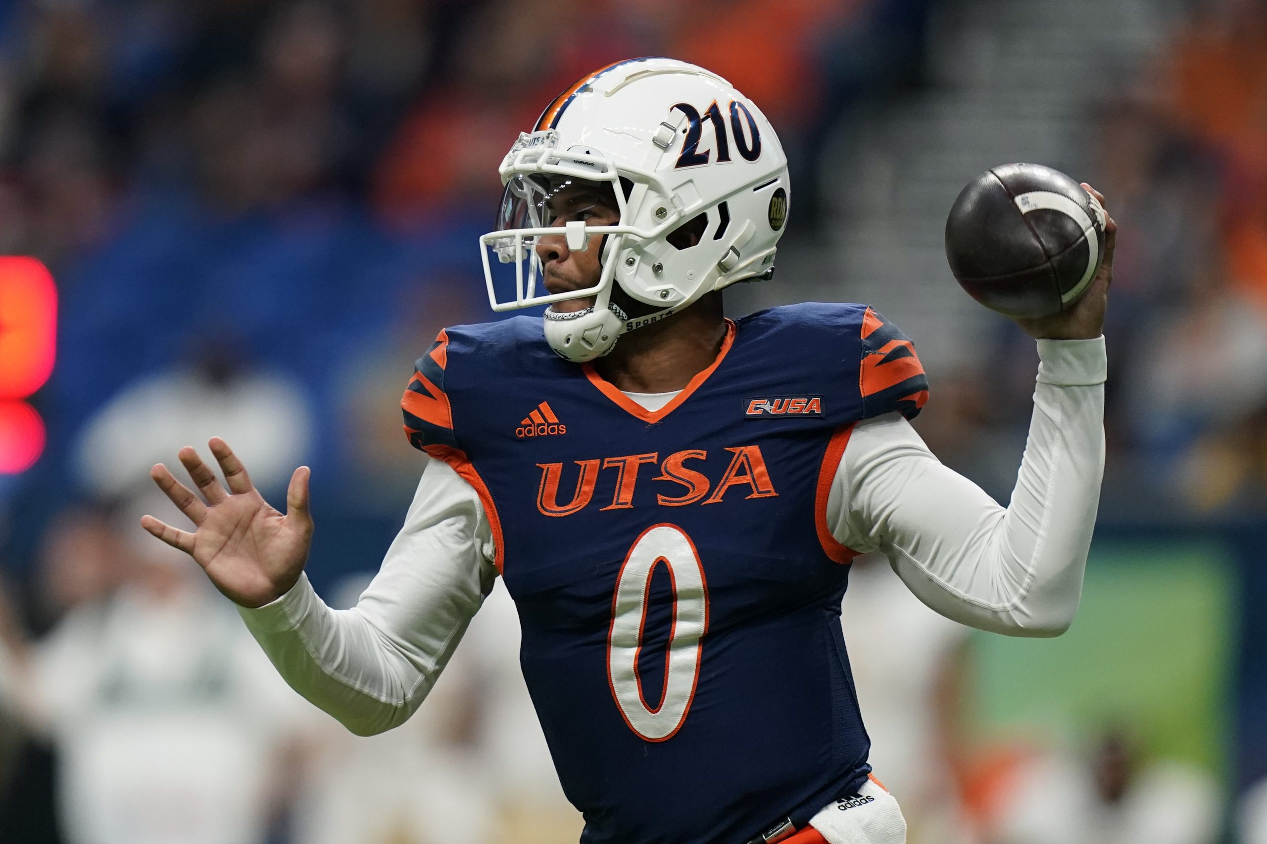 Troy vs UTSA Prediction - Cure Bowl Betting Odds, Spreads & Picks 2022