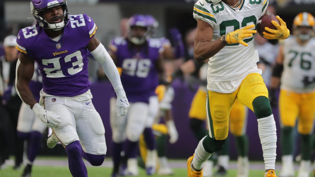 Minnesota Vikings vs Green Bay Packers NFL Player Props & Picks (1/1/22)