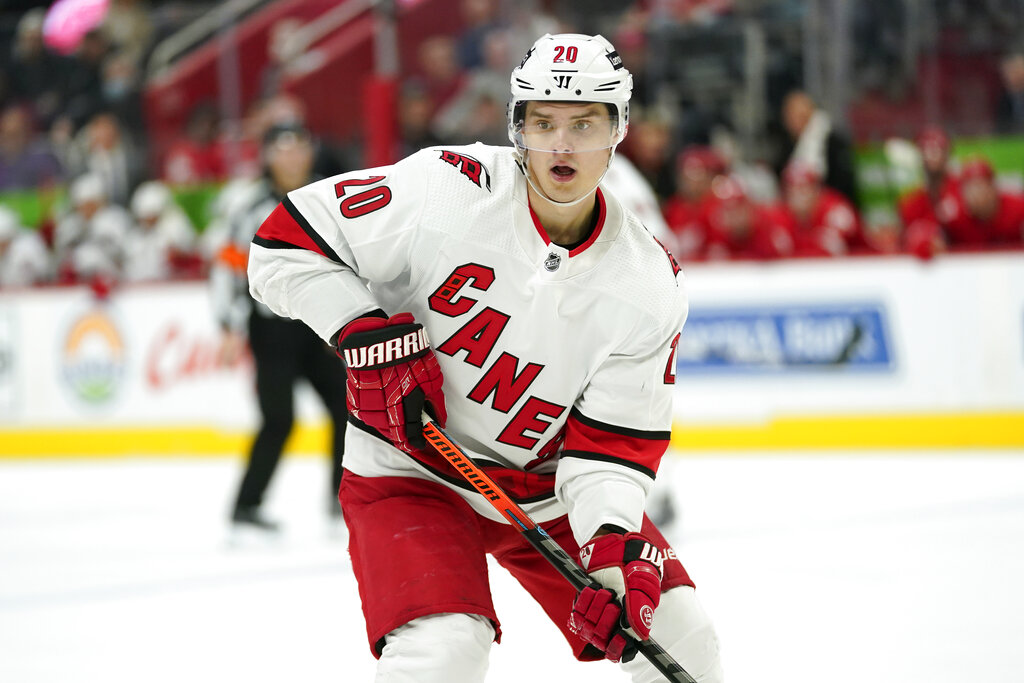 Stefan Noesen Game 4 Player Props: Hurricanes vs. Panthers