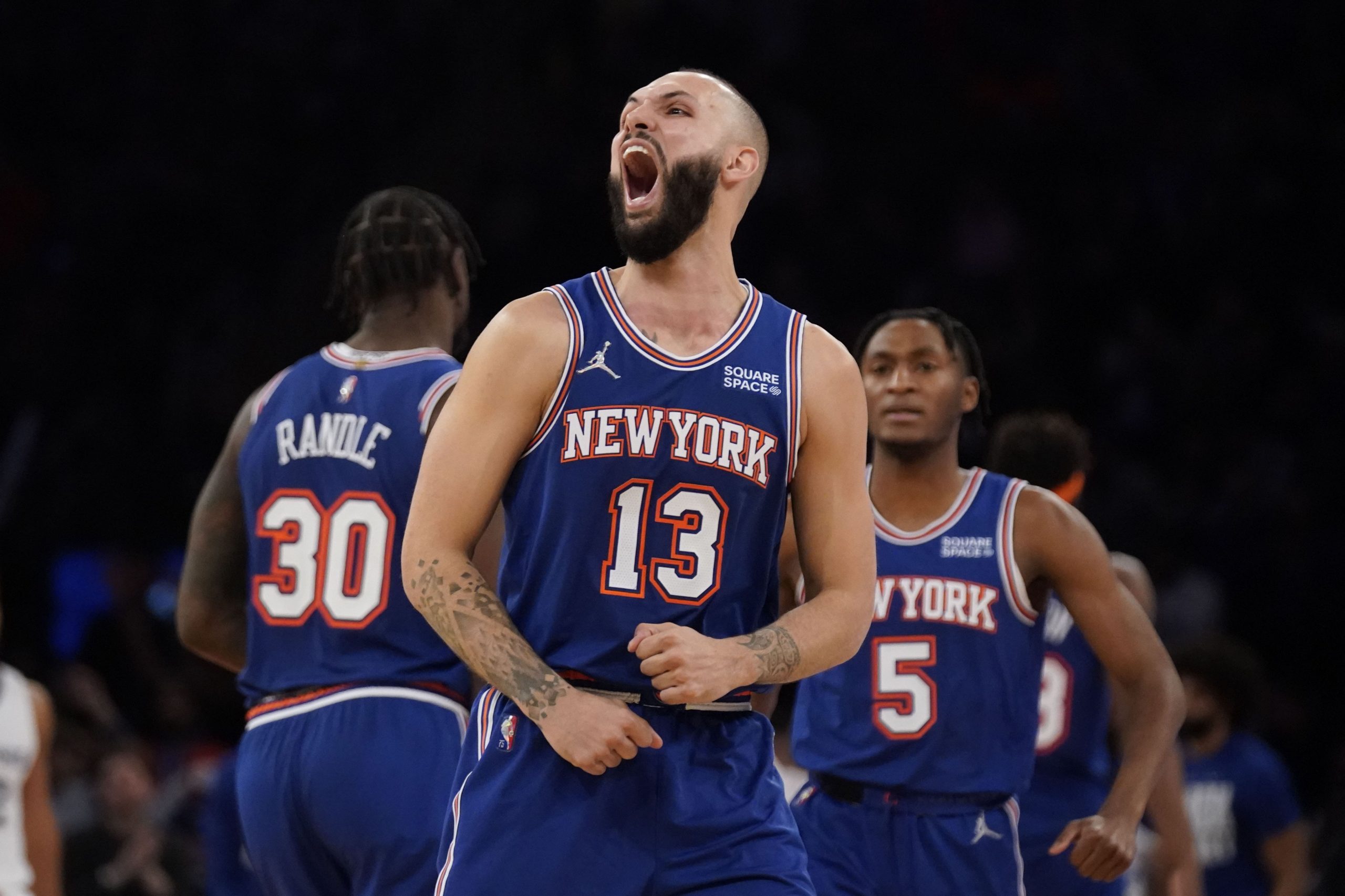 ESNY's 5 GIF reaction to the New York Knicks' 121-96 win at the Orlando  Magic