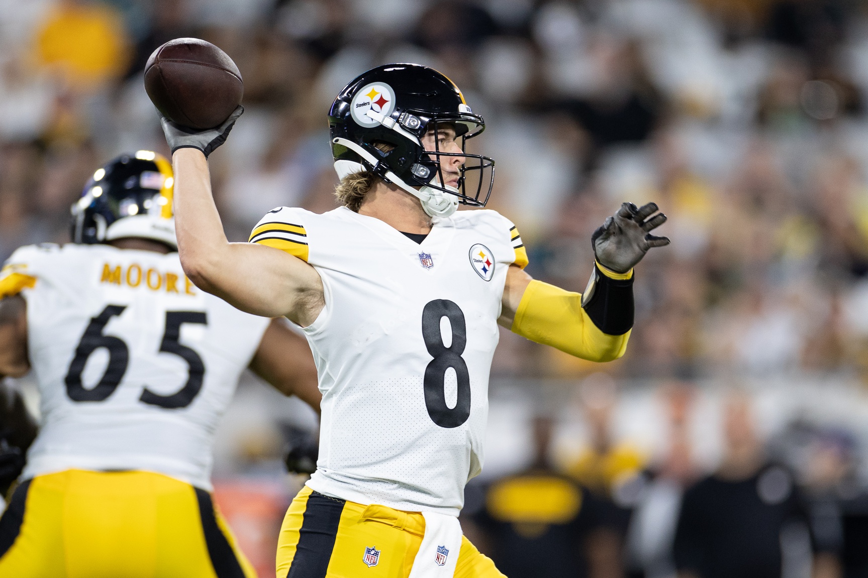 SNF Pittsburgh Steelers vs Baltimore Ravens NFL picks, odds & spreads