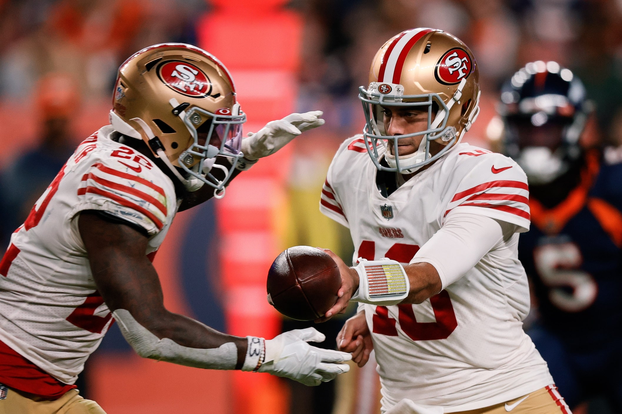 KC Chiefs vs San Francisco 49ers Predictions, Odds & Betting Lines