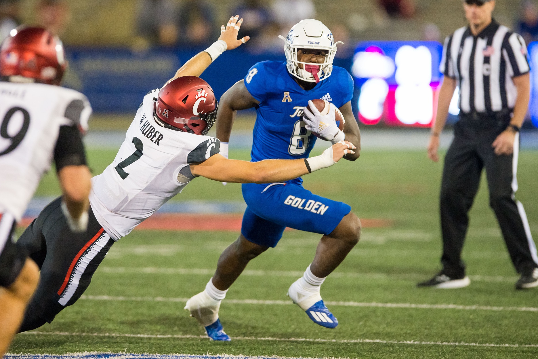 College Football DFS Picks Today: Tulsa QB Davis Brin Is a Must-Start