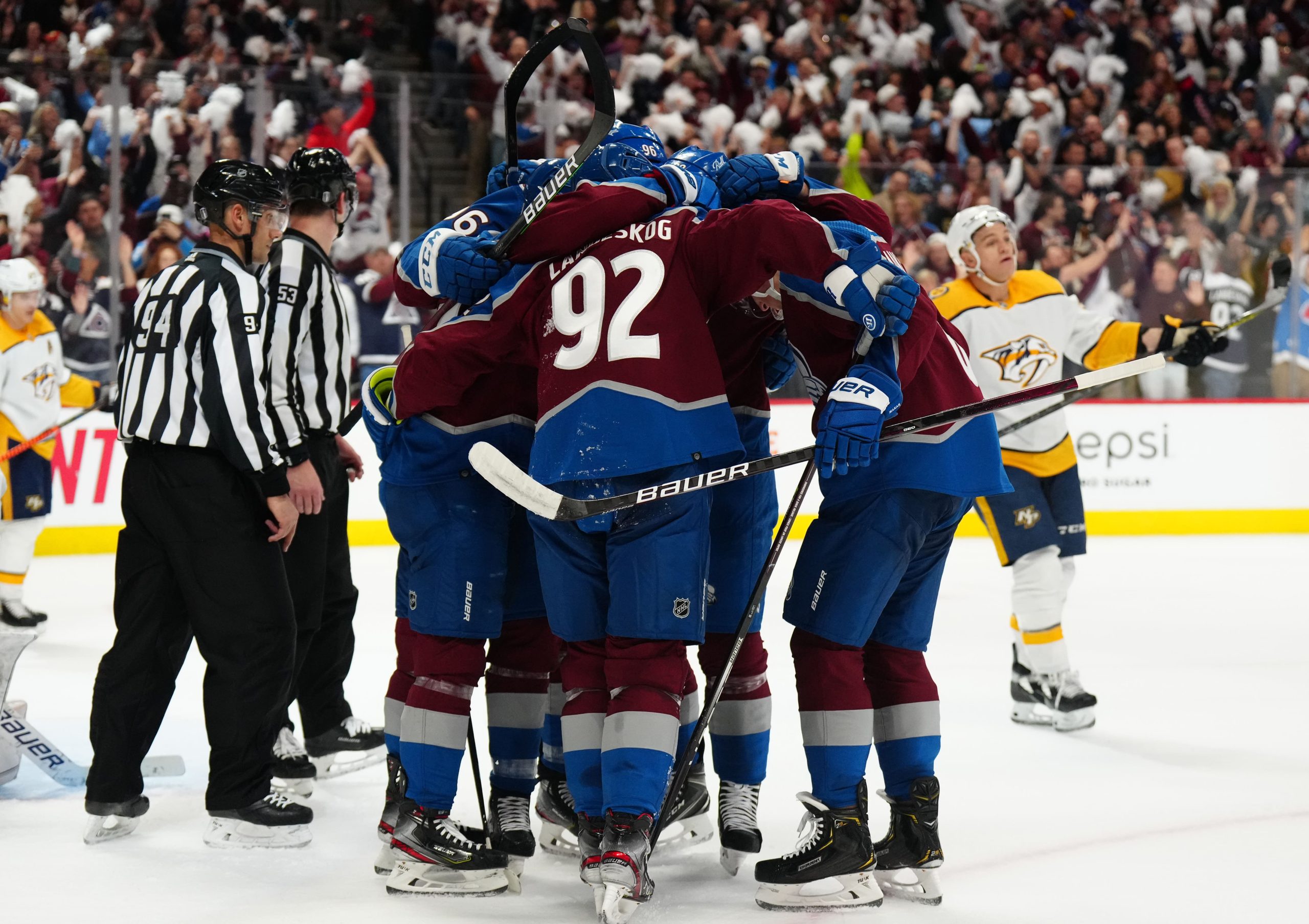 NHL Thursday mega parlay (+1133 odds): The Avs are still the Avs