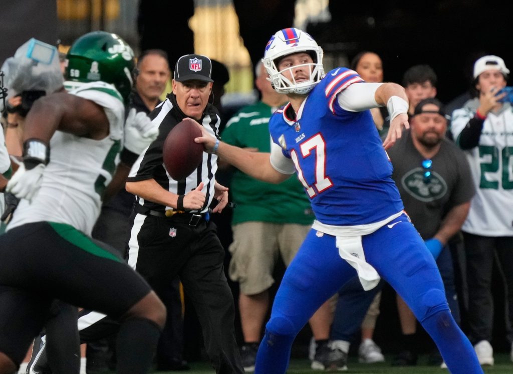 NFL Week 13 Underdog Fantasy High/Low Picks for Bills vs. Patriots