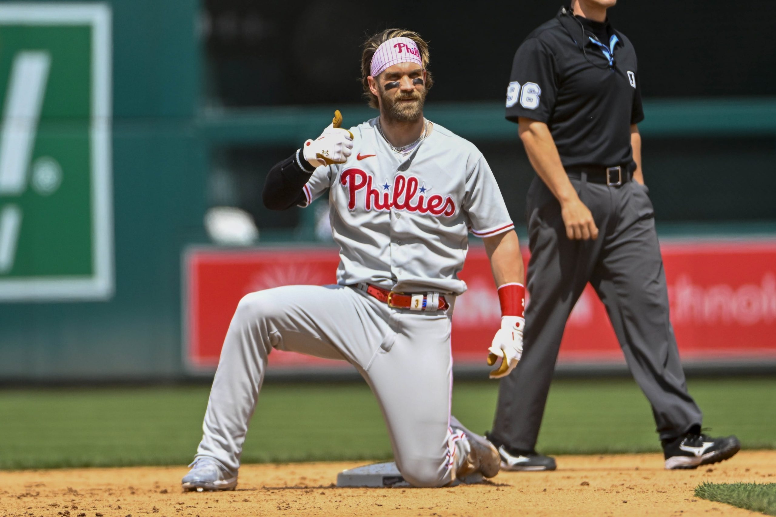 MLB parlay picks July 18: Bet on Phillies' Bryce Harper, Trea