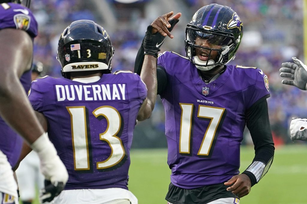 NFL Week 14 Betting Guide - Pickswise