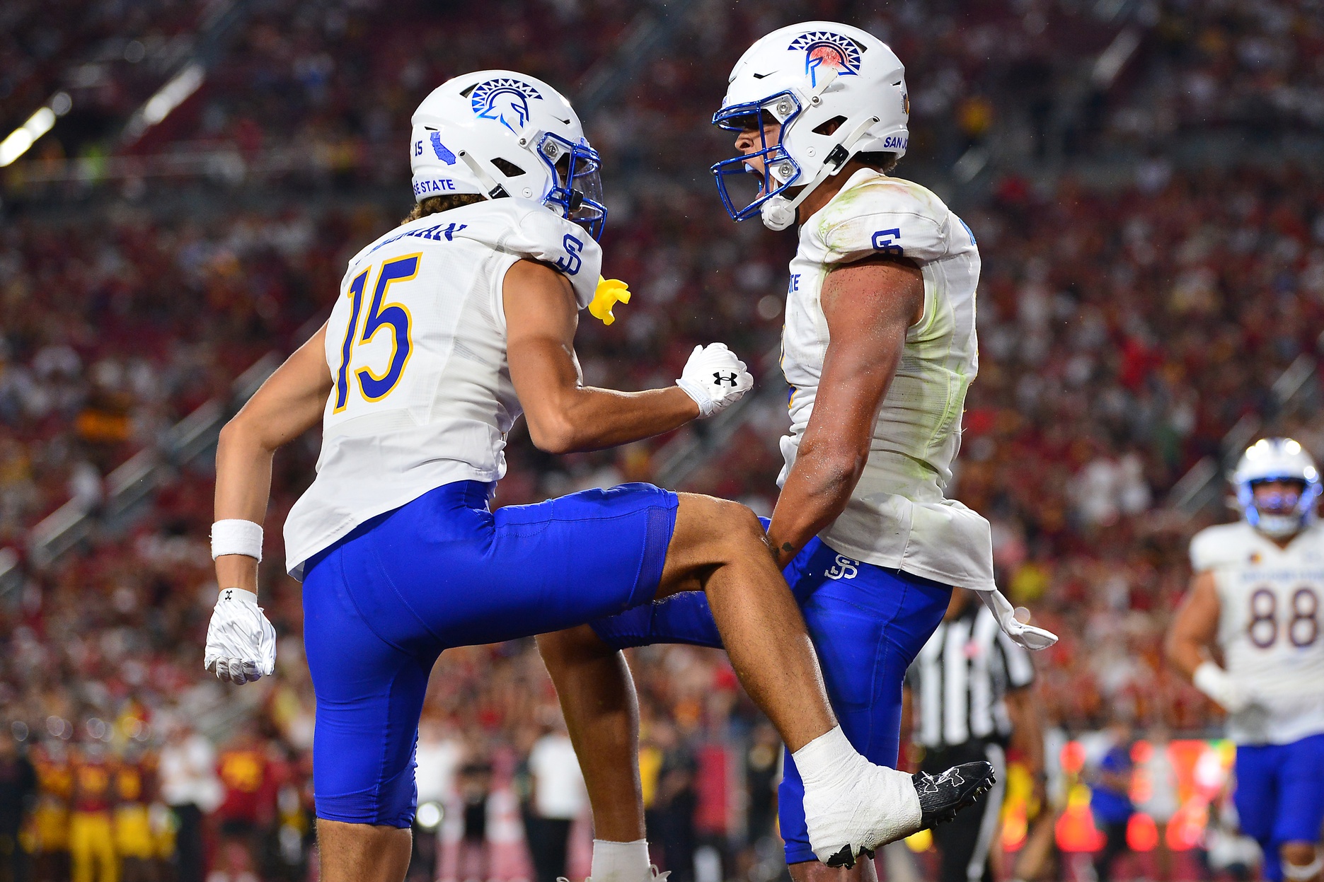 Pac-12 football odds, score predictions: Who will win Week 2′s marquee  matchups? 