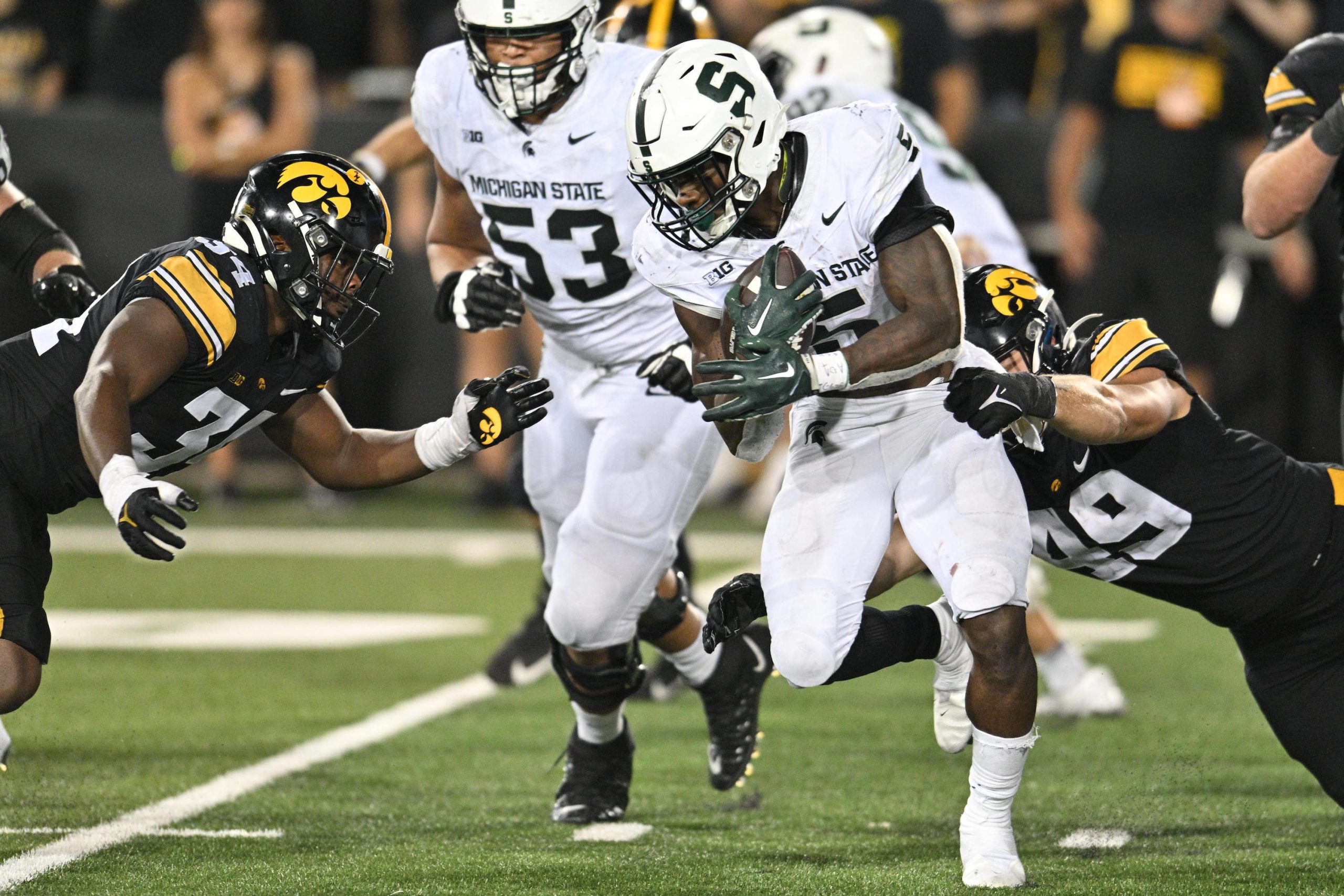 Michigan Wolverines vs Michigan State Spartans Prediction, 10/21/2023  College Football Picks, Best Bets & Odds